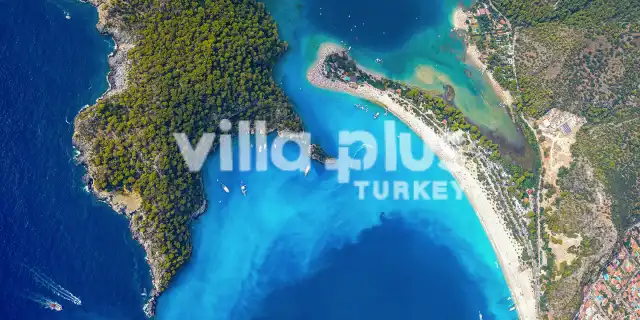 Why is Ölüdeniz So Popular for Holiday?